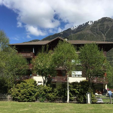 Appartement Face Au Mont Blanc & Glaciers Chamonix Bagian luar foto